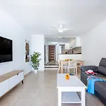 196 Parque Santiago 2, Big Terrace, Pool Side * 美洲海滩
