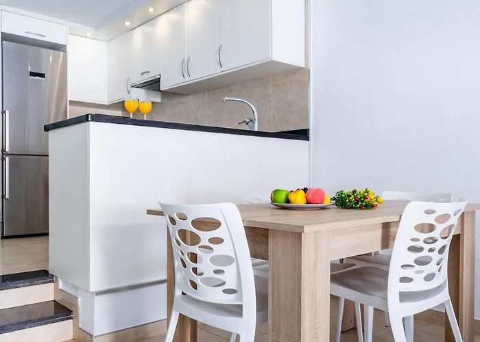 Appartement 196 Parque Santiago 2, Big Terrace, Pool Side Playa de las Américas