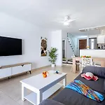 196 Parque Santiago 2, Big Terrace, Pool Side بلايا ذي لاس أميريكاس